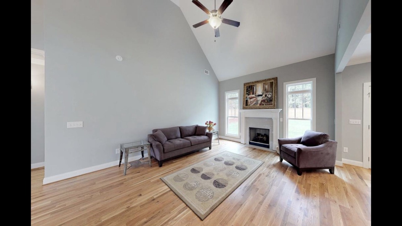 Photo of Livingroom in Murphys Estates