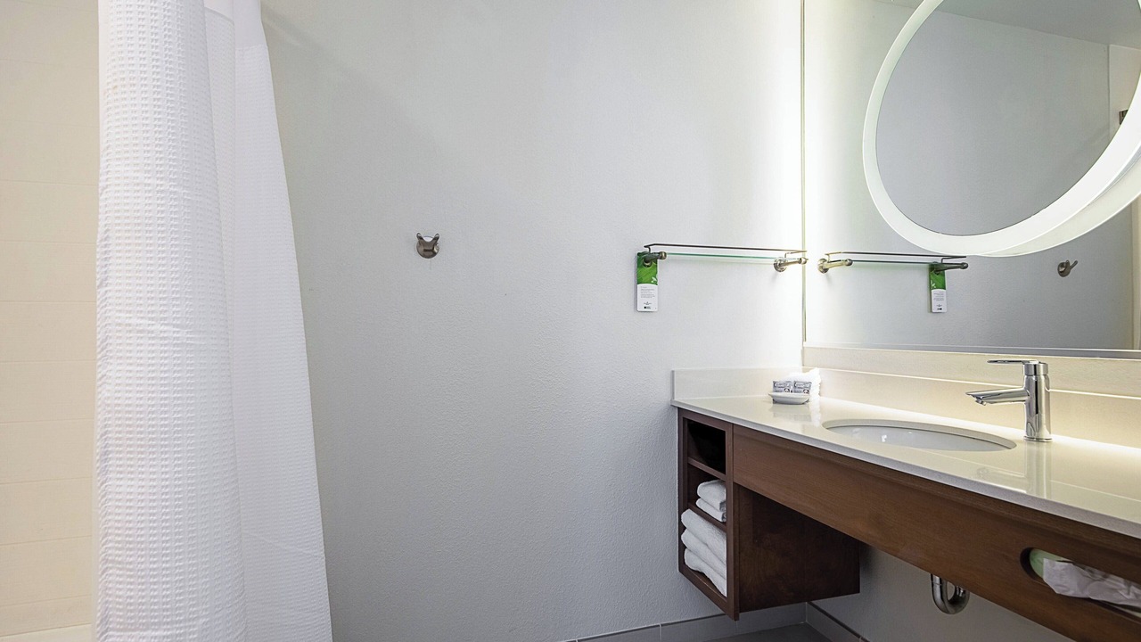 Photo of Bathroom in New Tampa