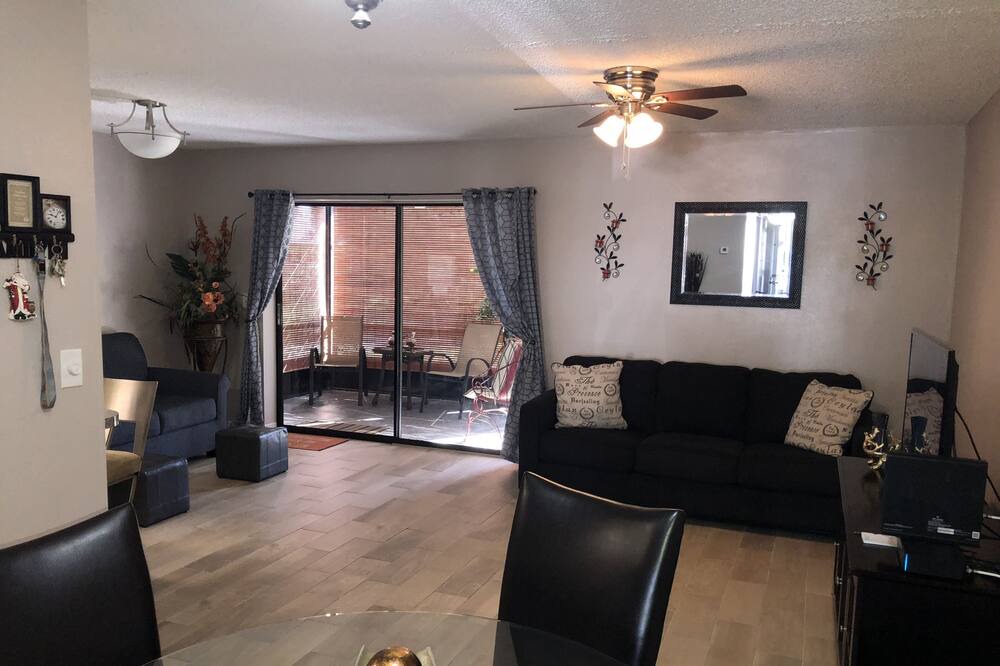 Photo of Livingroom in Sun 'N Lake