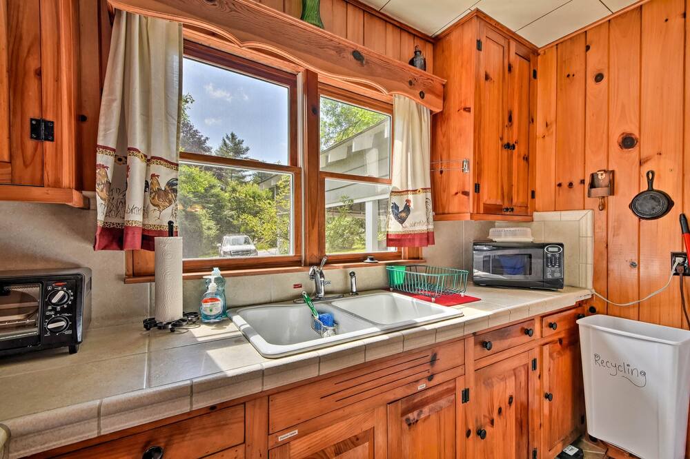 Photo of Kitchen in Highlands Hills