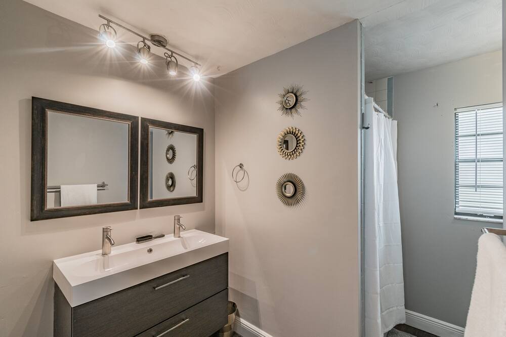 Photo of Bathroom in Brandon