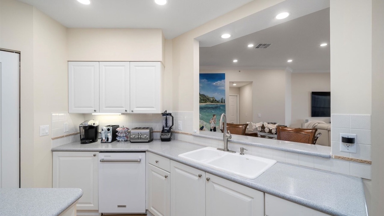 Photo of Kitchen in Wabasso Beach
