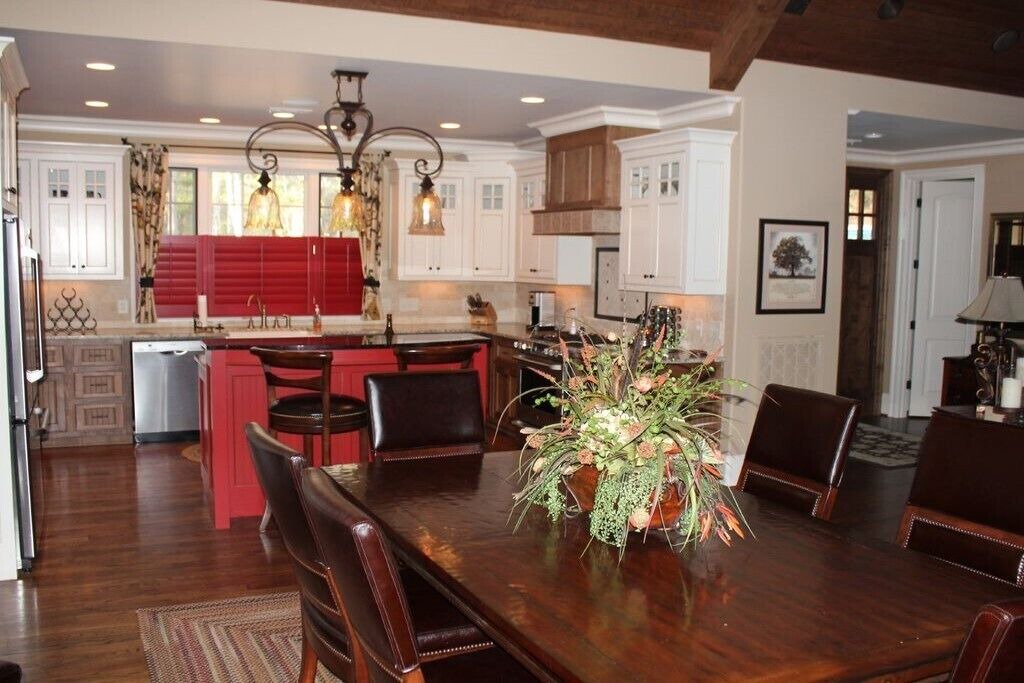 Photo of Kitchen in Sunset