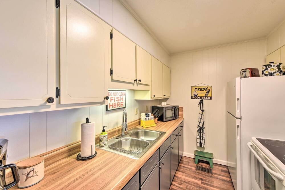 Photo of Kitchen in Midway
