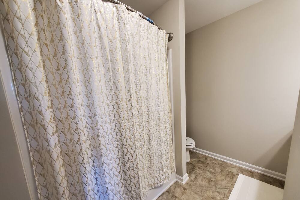 Photo of Bathroom in St. Andrews