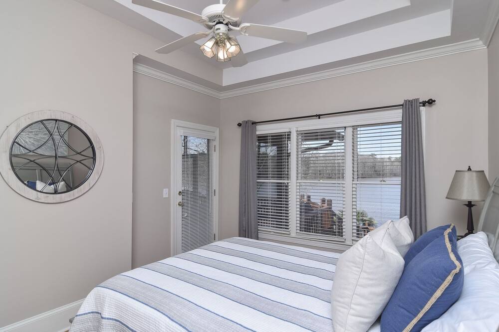 Photo of Bedroom in Chapin