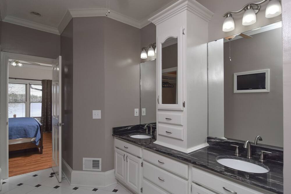 Photo of Kitchen in Chapin