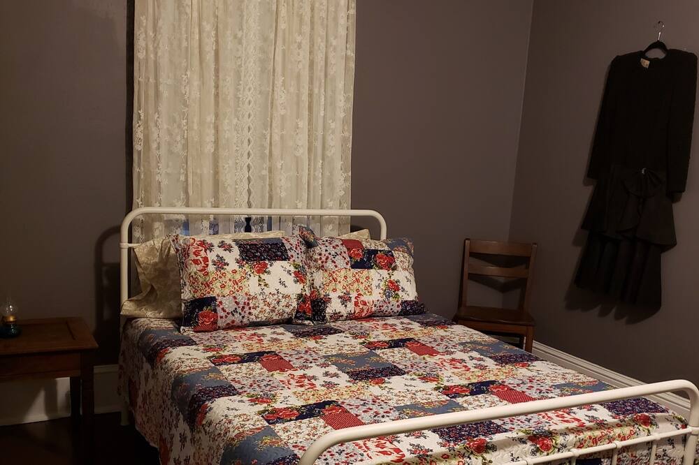 Photo of Bedroom in Mount Gilead