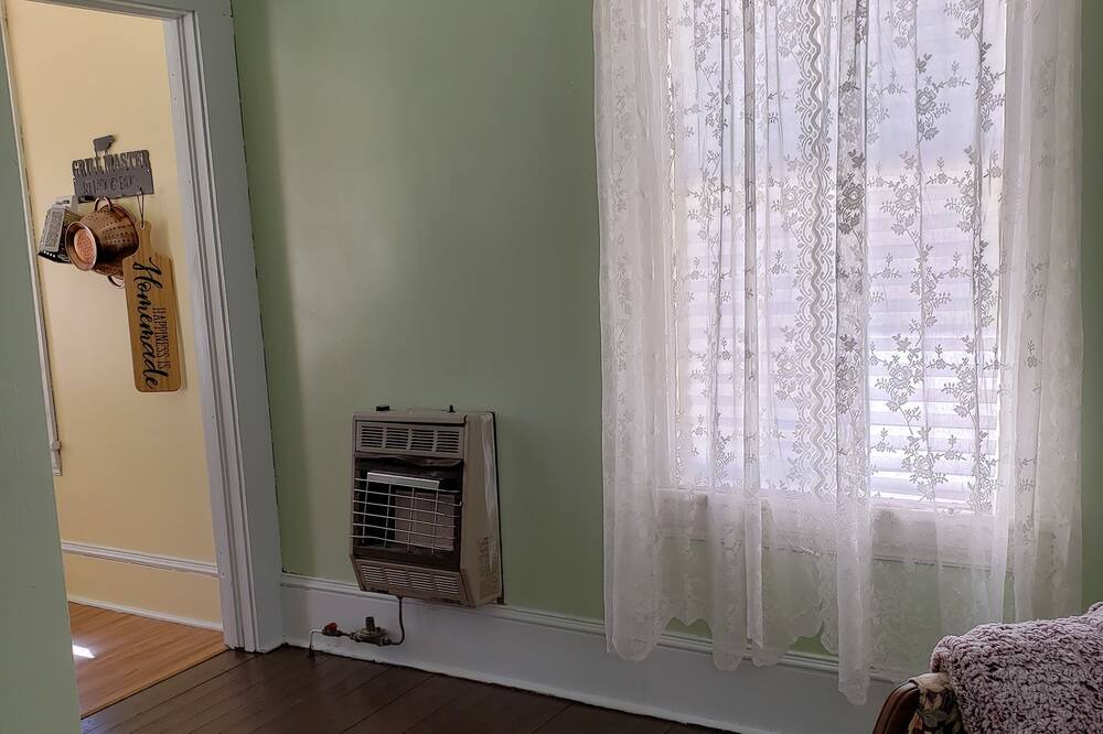 Photo of Bedroom in Mount Gilead