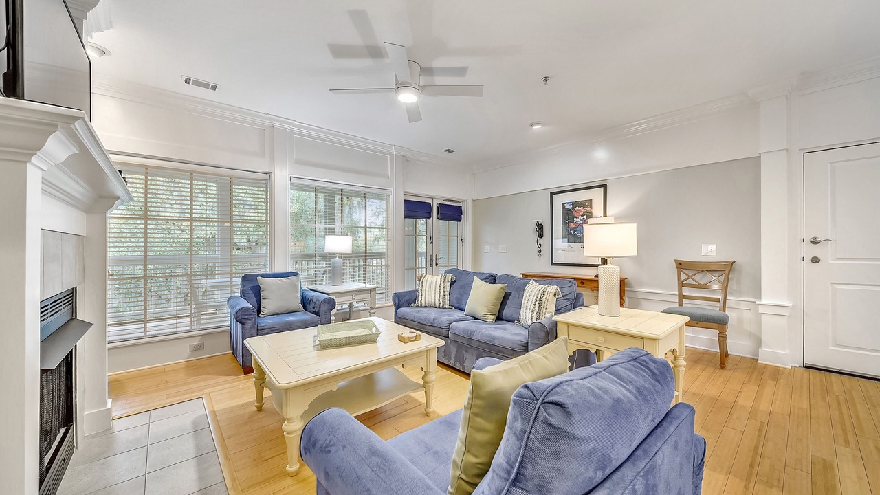 Photo of Livingroom in Melrose on the Beach