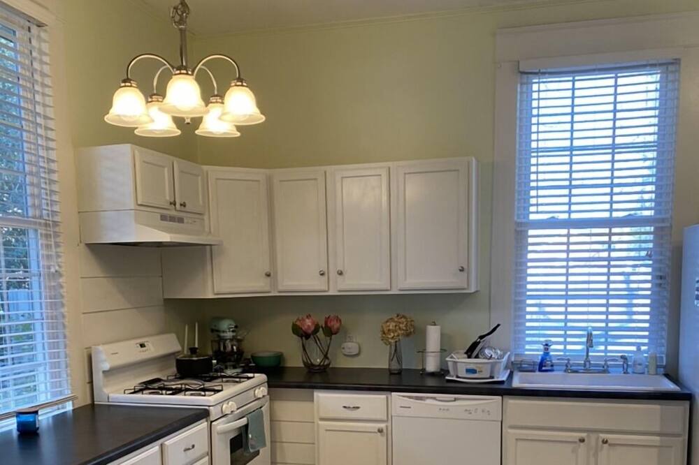 Photo of Kitchen in Midtown