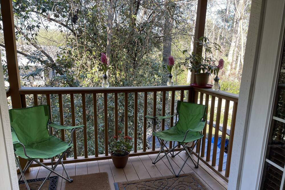 Photo of Patio Balcony in Dorchester County