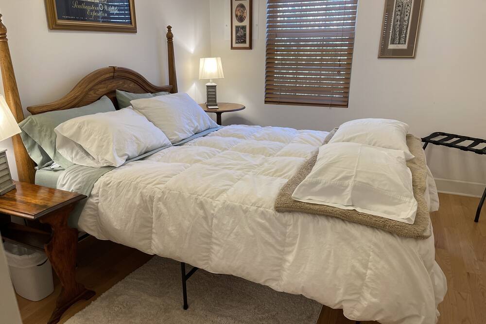 Photo of Bedroom in Dorchester County