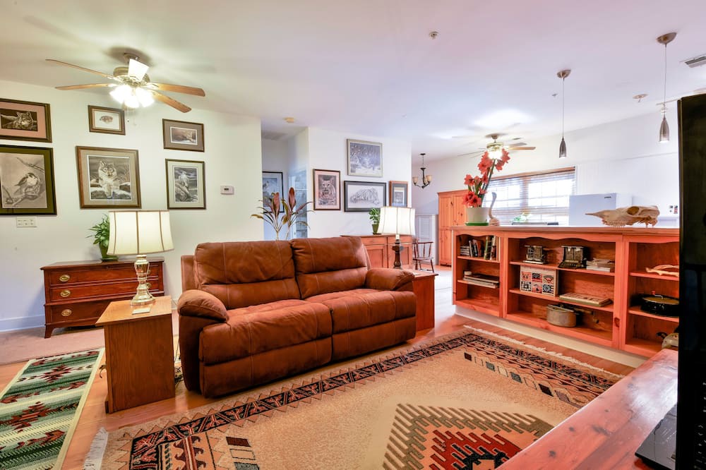 Photo of Livingroom in Dorchester County