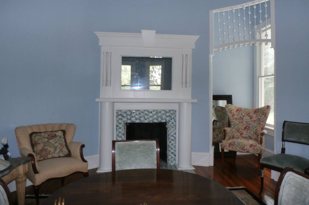 Photo of Bedroom in Batesburg-Leesville