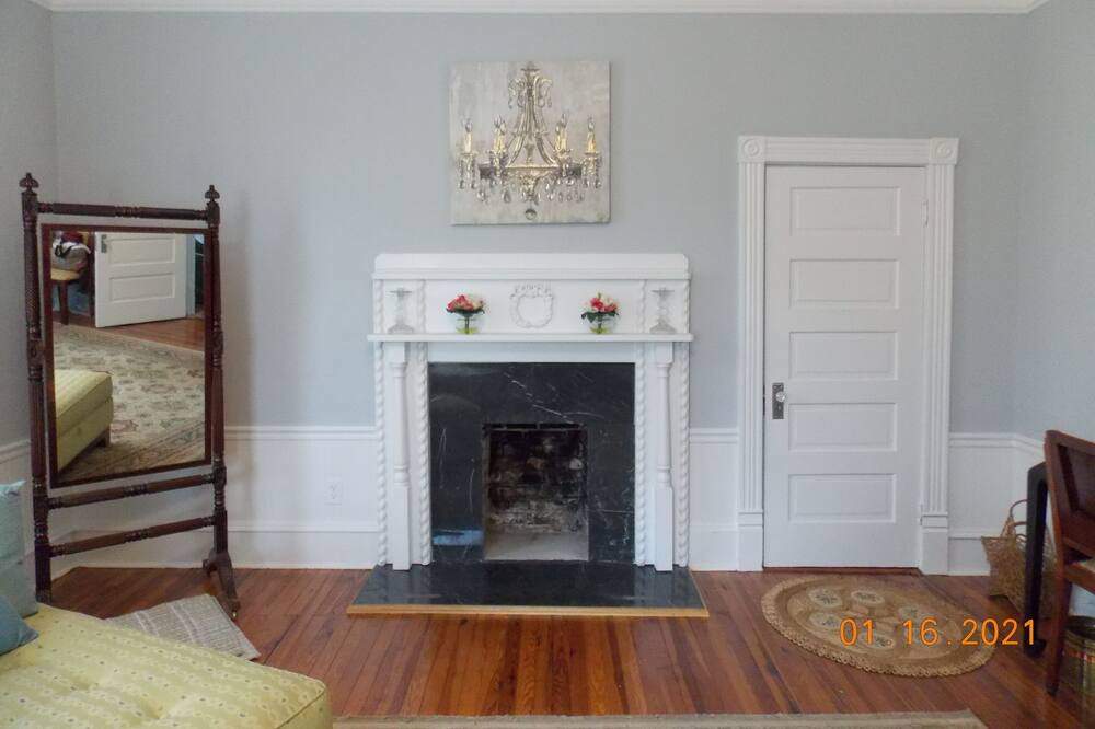 Photo of Bedroom in Batesburg-Leesville