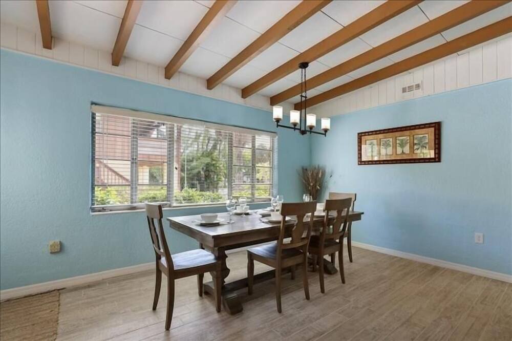 Photo of Livingroom in Anna Maria