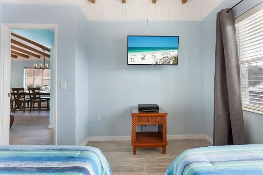 Photo of Bedroom in Anna Maria