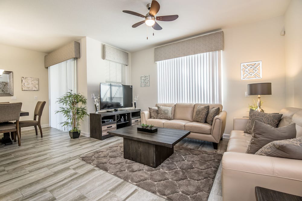 Photo of Livingroom in Kissimmee