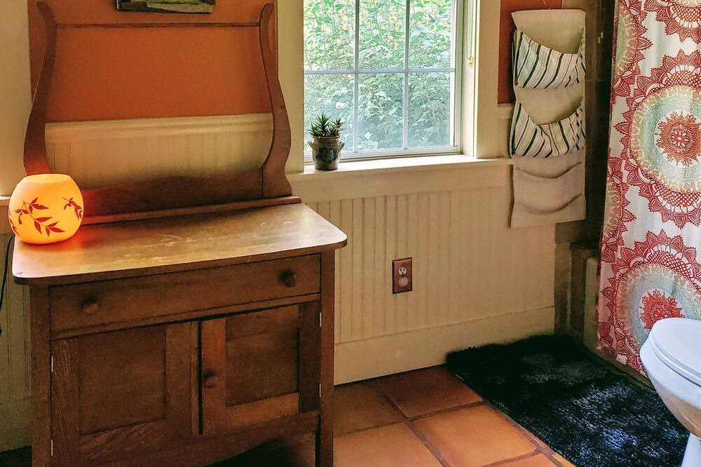 Photo of Bathroom in Madison County