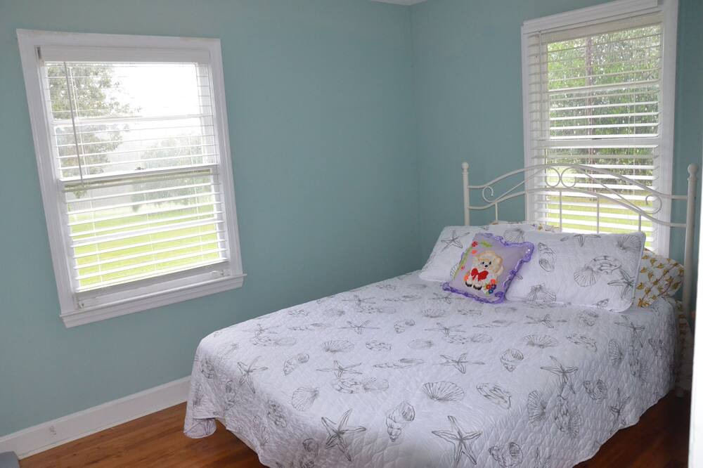 Photo of Bedroom in Aiken