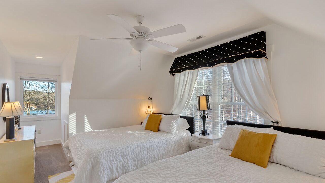 Photo of Bedroom in West Union