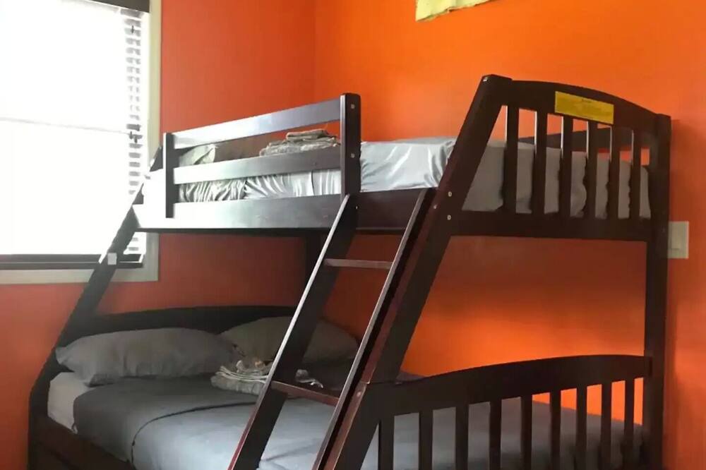 Photo of Bedroom in Luray