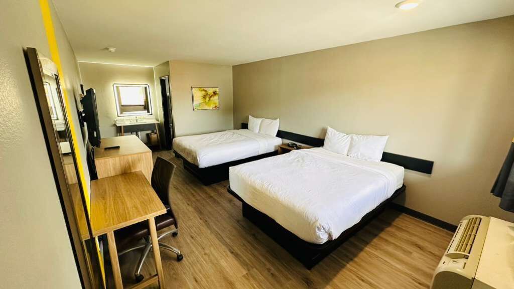 Photo of Bedroom in Richmond Hill