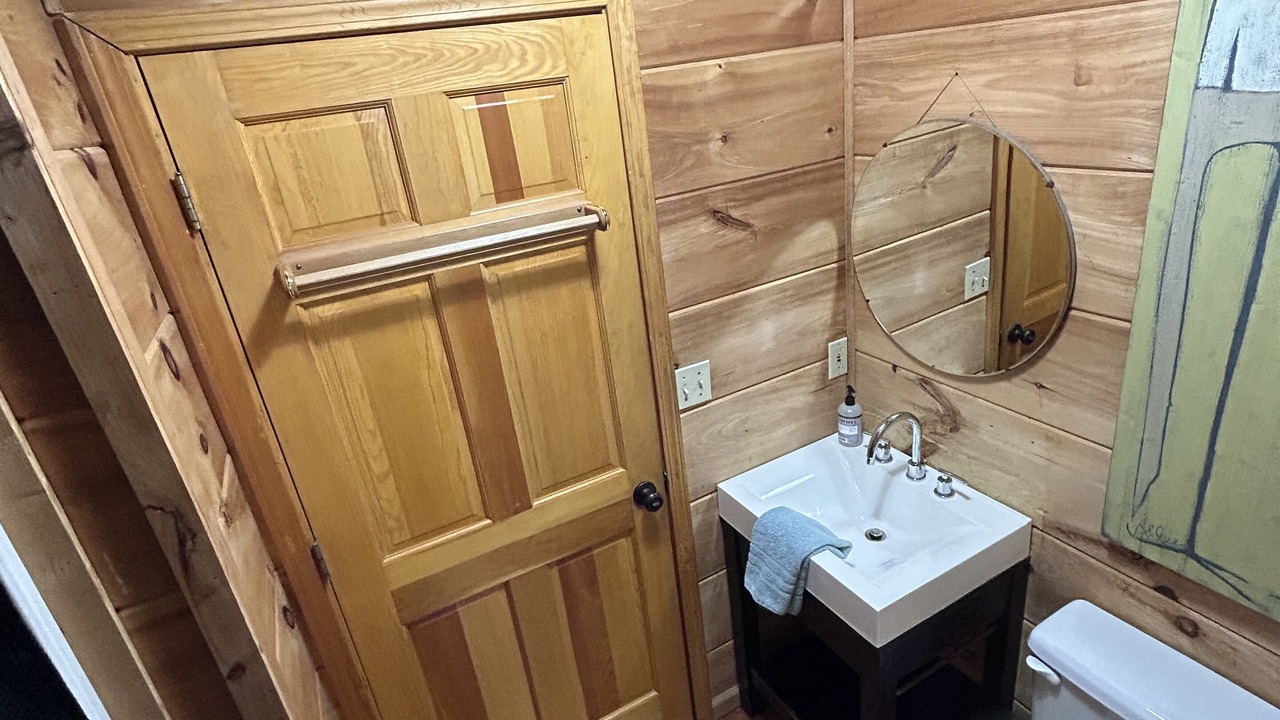 Photo of Bathroom in Fair Play