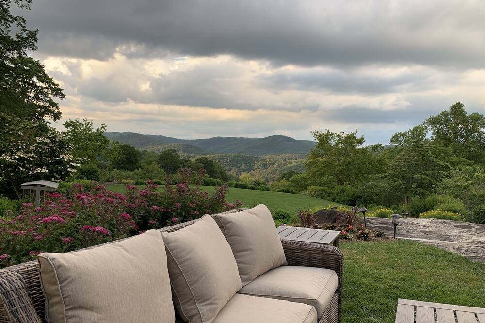 Photo of Outdoor in Cullowhee