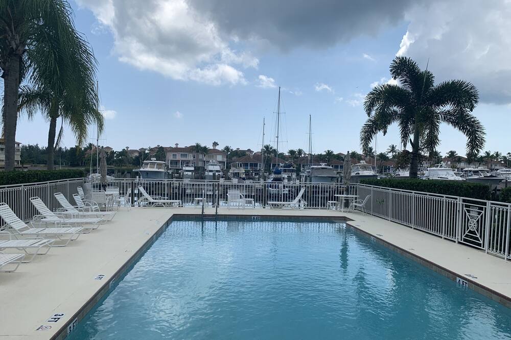 Photo of Outdoor in Grand Harbor