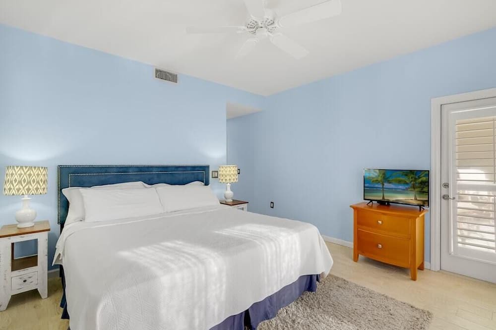 Photo of Bedroom in Grand Harbor