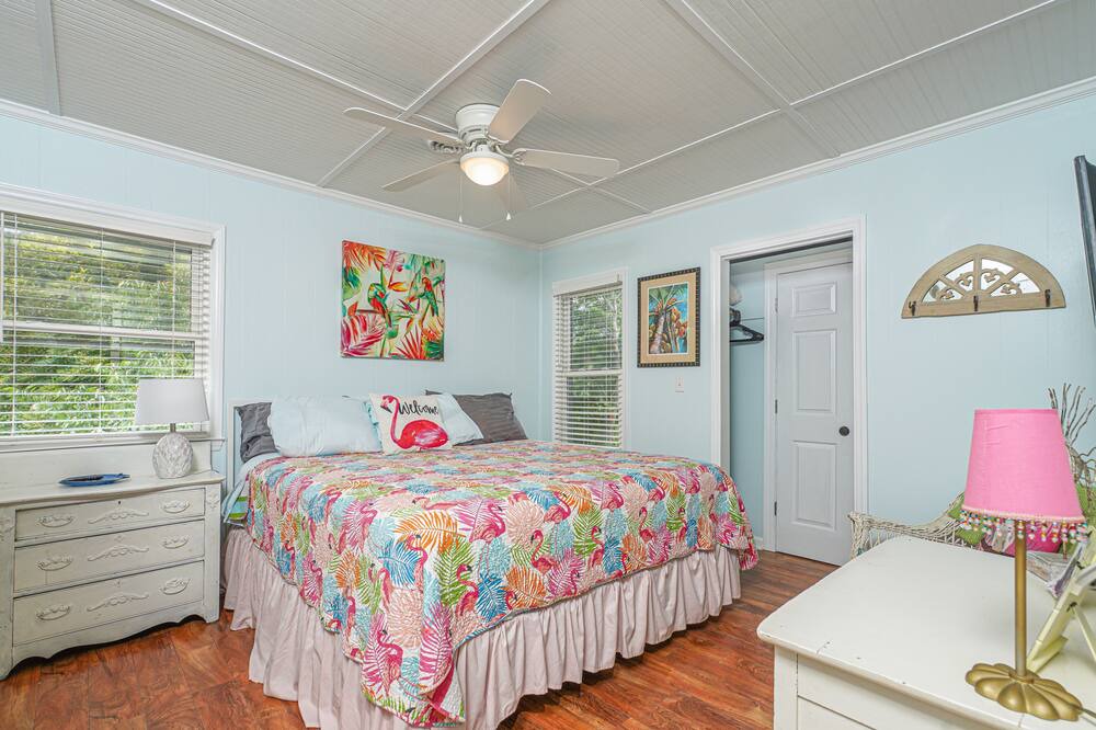 Photo of Bedroom in The Point