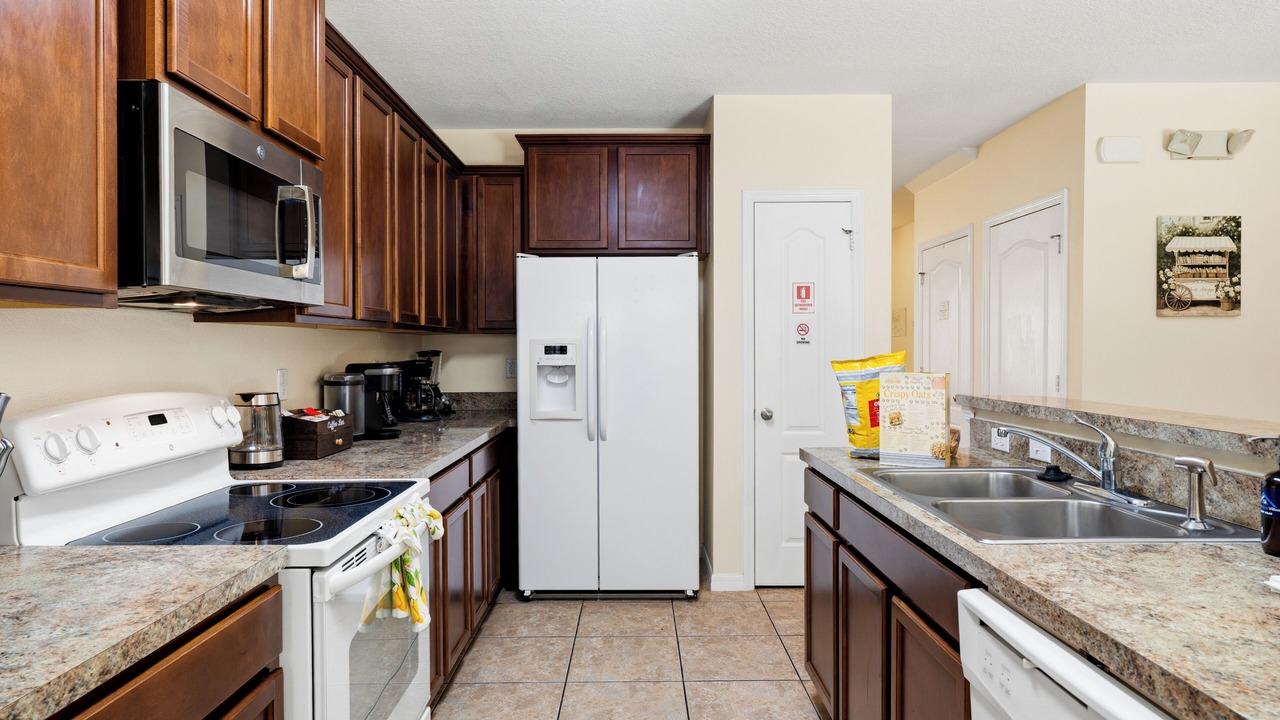 Photo of Kitchen in Cypress Pointe