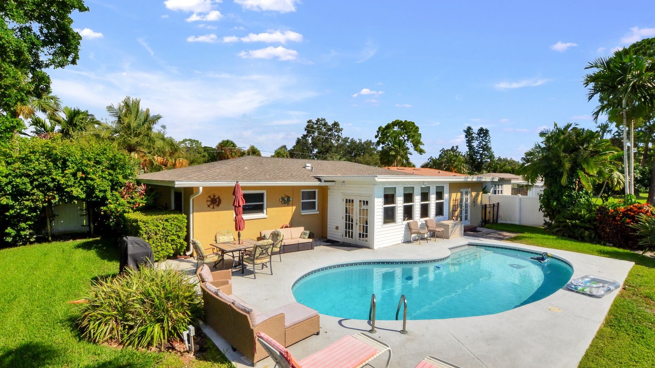 Photo of Outdoor in Shore Acres