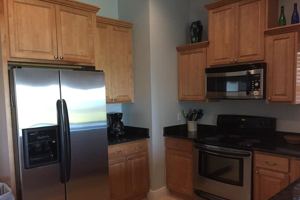 Photo of Kitchen in Melbourne Beach