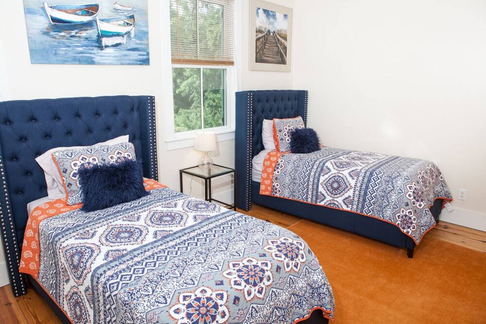 Photo of Bedroom in Habersham