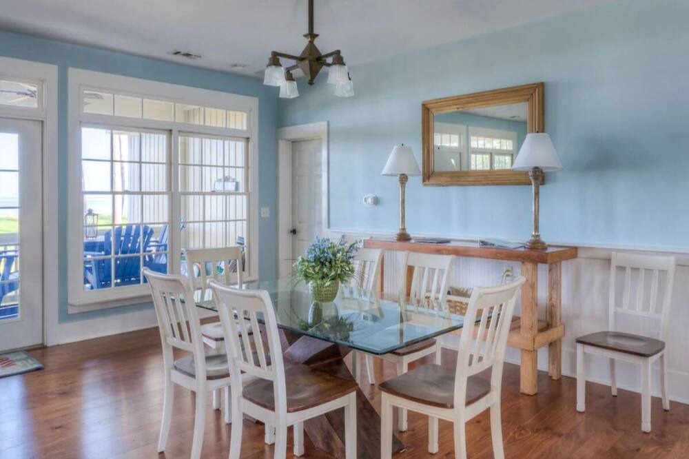 Photo of Kitchen in Melrose on the Beach