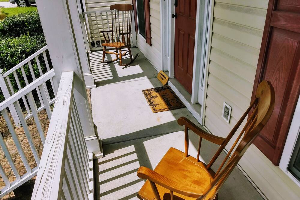 Photo of Outdoor in Huntcliff