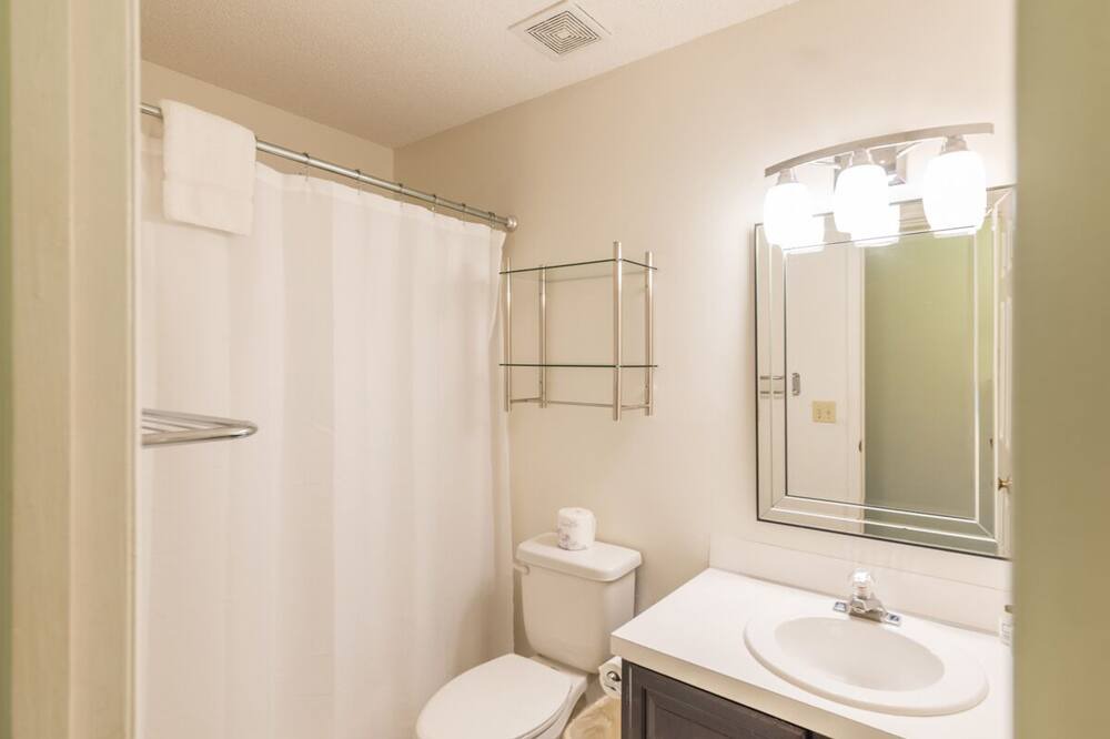 Photo of Bathroom in Saint Helena Island