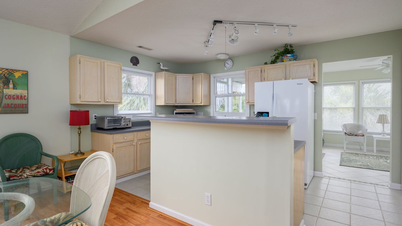 Photo of Kitchen in Beachwalk