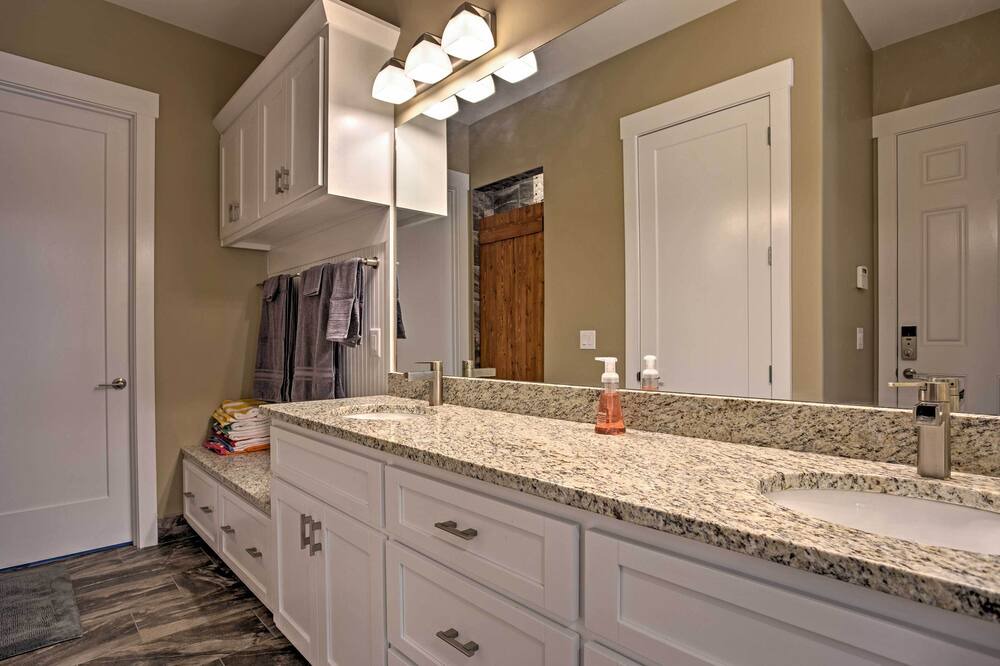 Photo of Bathroom in Anderson