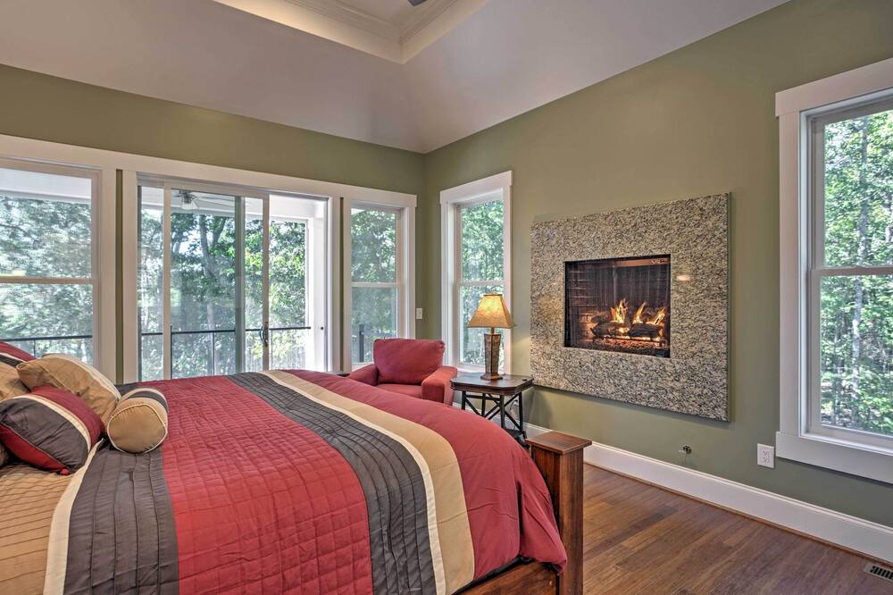 Photo of Livingroom in Anderson
