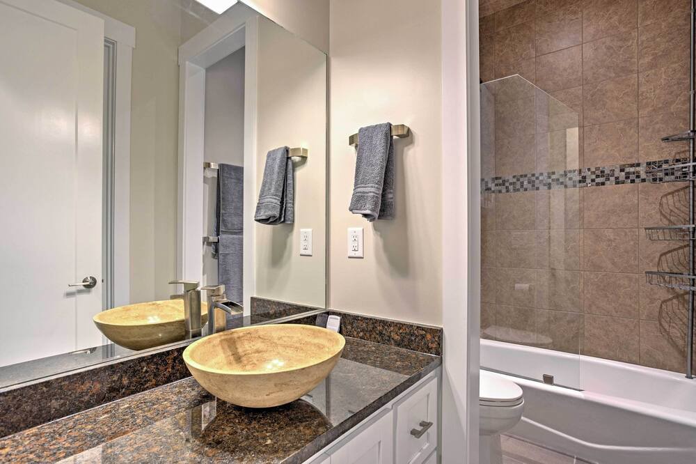 Photo of Bathroom in Anderson