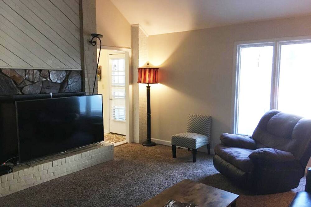 Photo of Livingroom in Charlotte