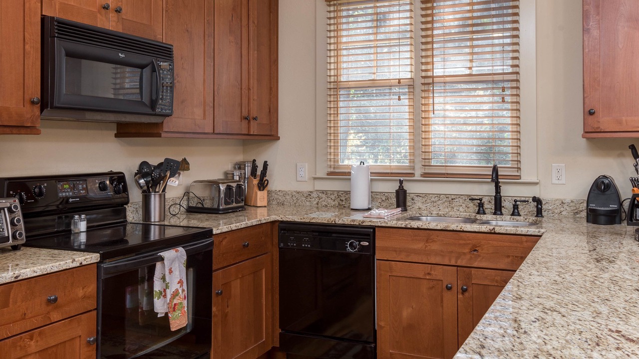 Photo of Kitchen in Bear Lake Reserve