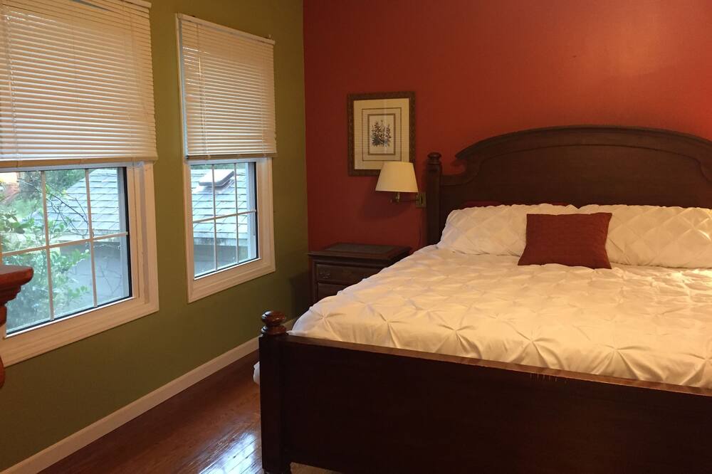 Photo of Bedroom in Jenkinsville