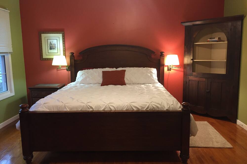 Photo of Bedroom in Jenkinsville