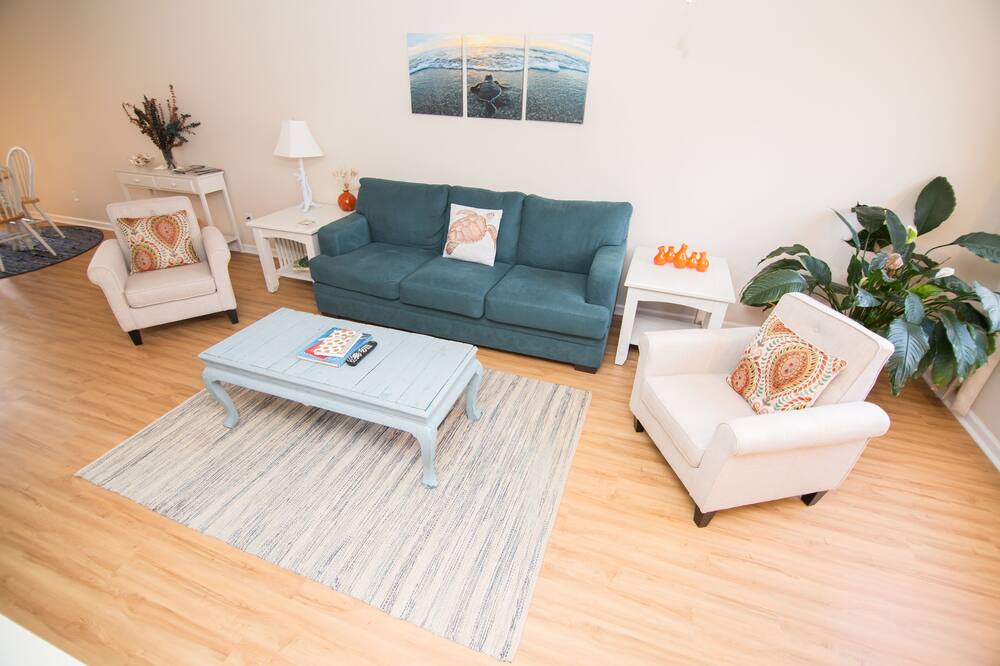 Photo of Livingroom in Charleston