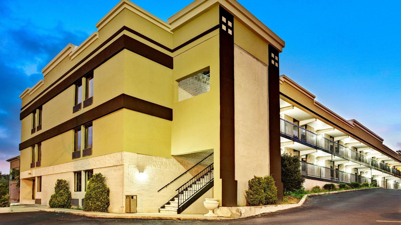 Photo of Outdoor in Southwest Raleigh